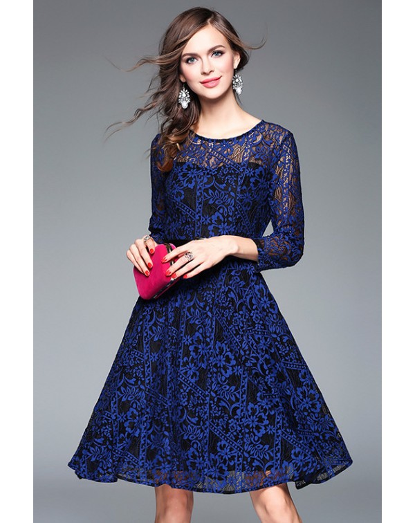 Lace Hollow-out Dress with Belt