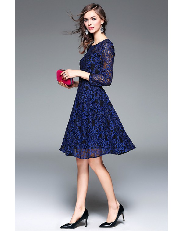 Lace Hollow-out Dress with Belt