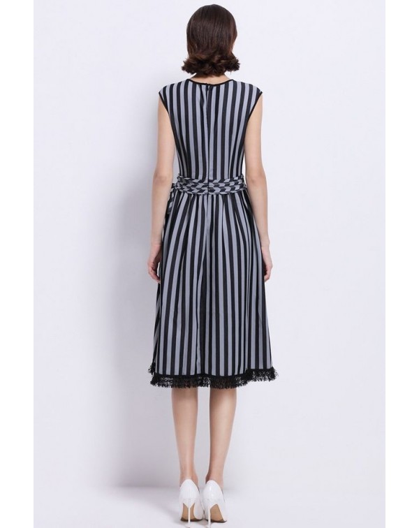 Lace Trim Pockets Striped Dress